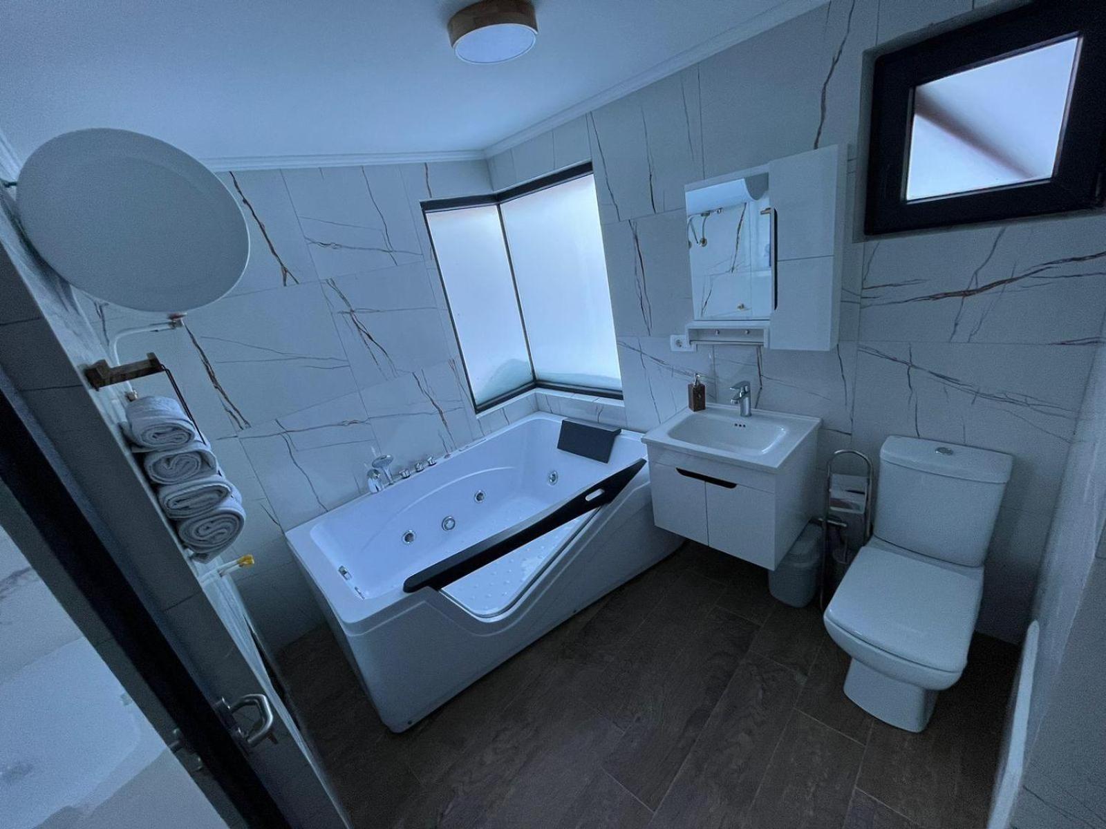 Ferienwohnung Bujtinat Lisa Boge Exterior foto